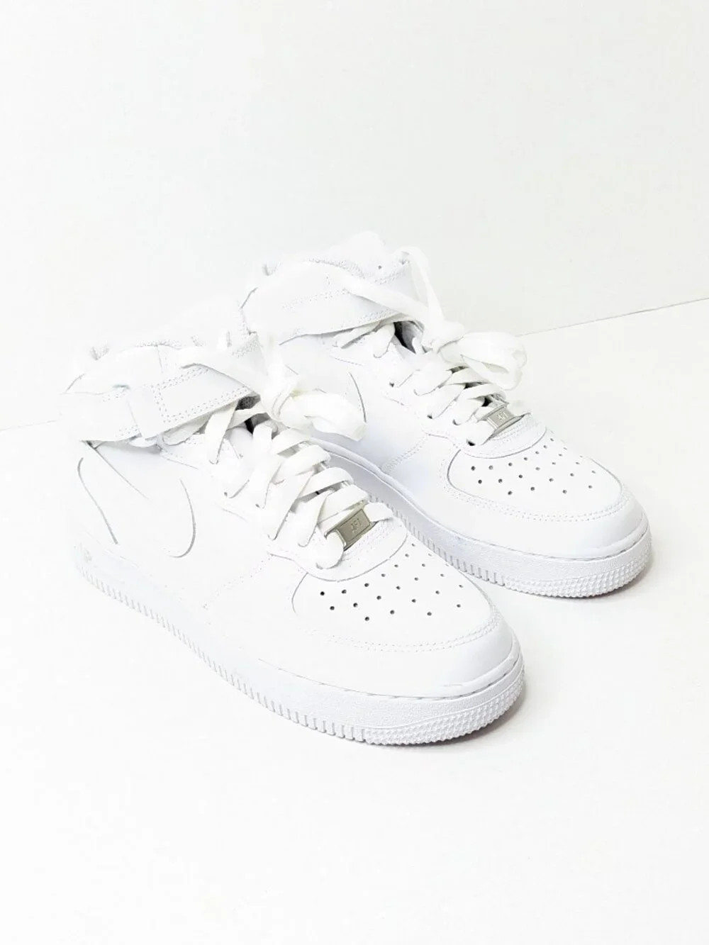 Nike Boys Air Force 1 High Top Sneakers White Big Kids 4